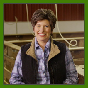 Joni_Ernst_with green border
